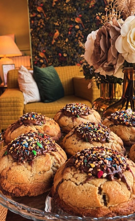 Cookies Gossip Factory