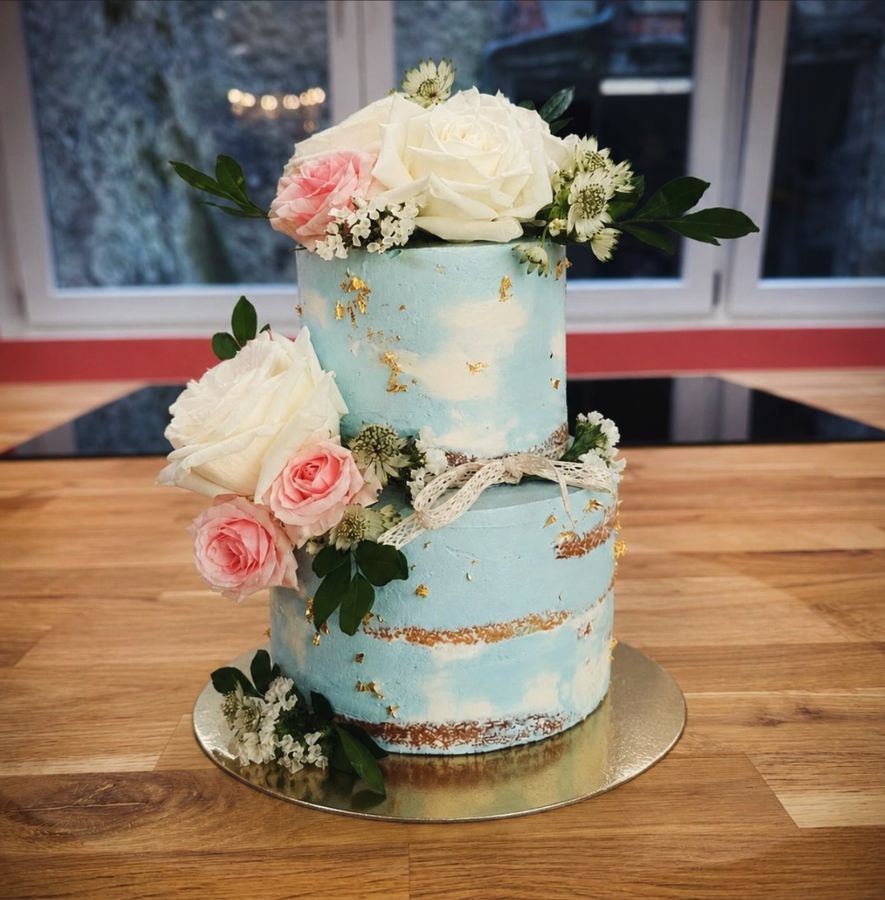 Wedding cake bleu