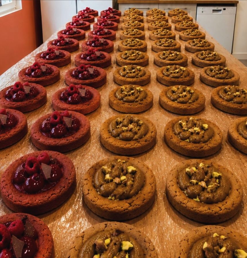 Cookies en préparation, pistache et framboise